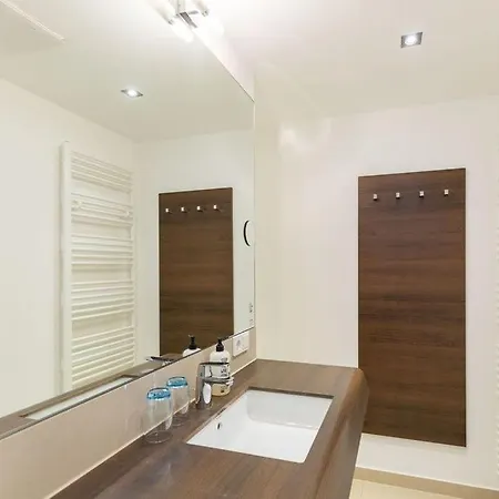 Duhner Strandhus, S210 * دوهنين